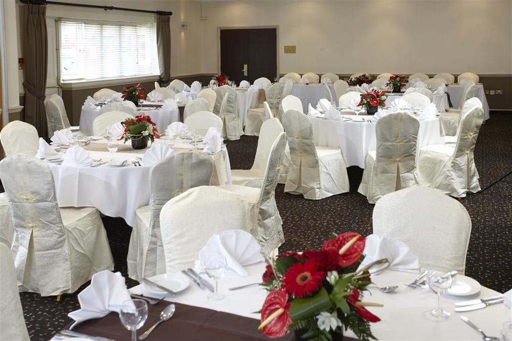 Best Western Cumberland Hotel Harrow Restaurant foto